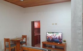 Suite Amoblada En Santa Cruz