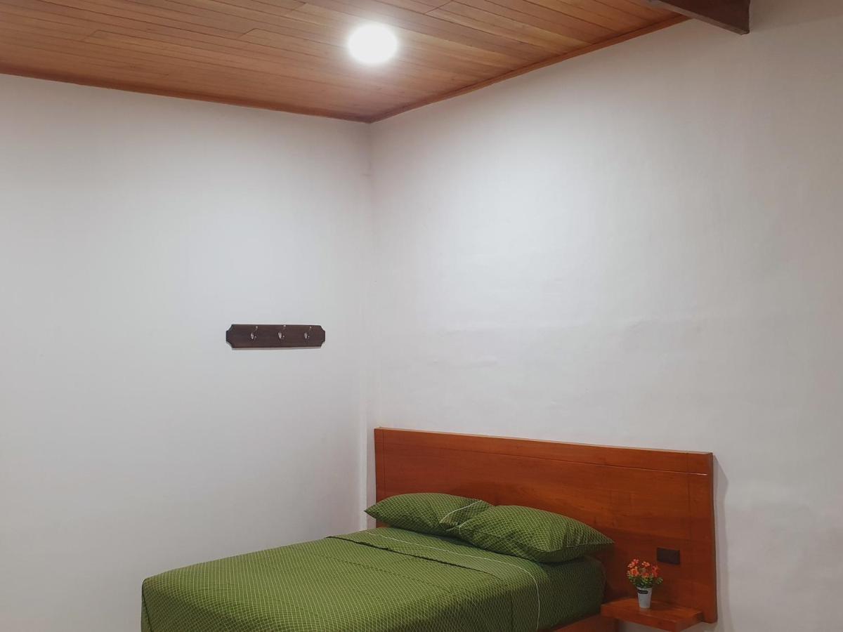 Suite Amoblada En Santa Cruz Puerto Ayora (Galapagos Islands) Exterior photo
